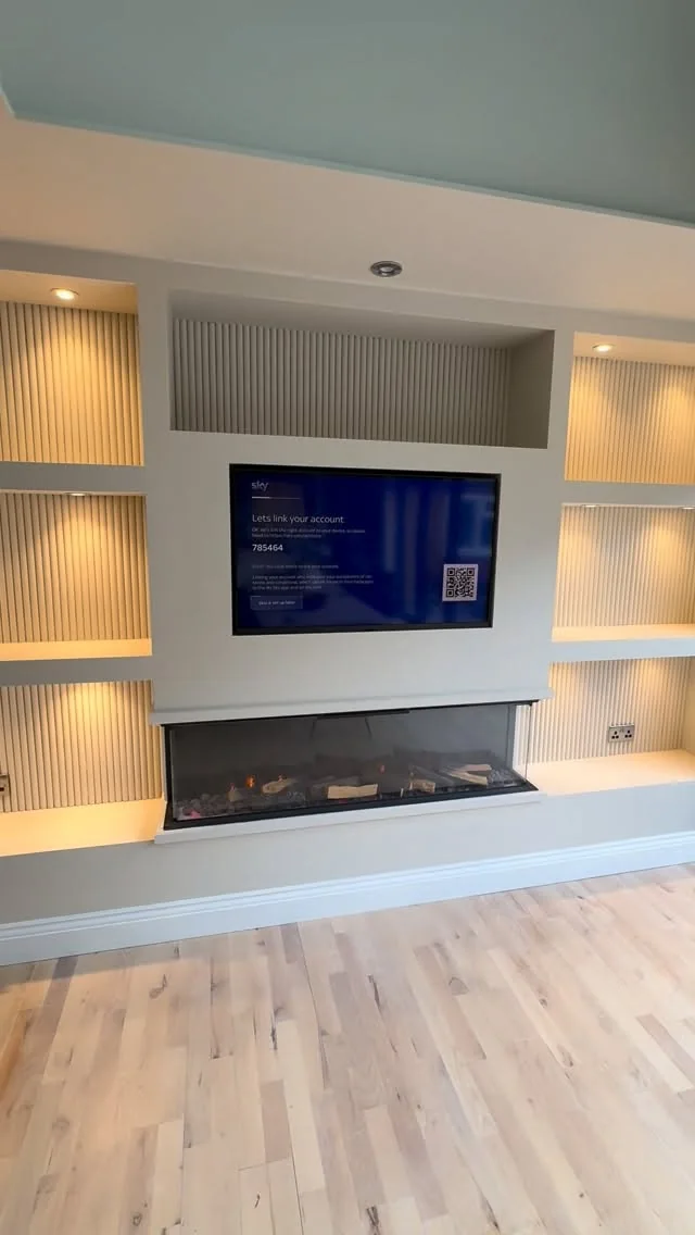 Greenwire media wall lighting